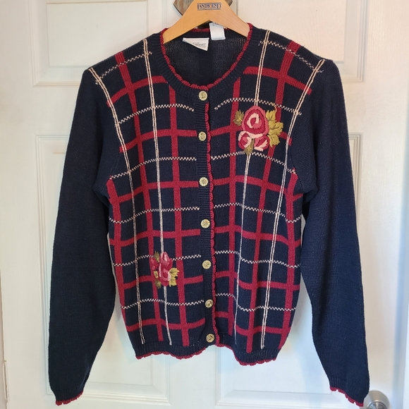 The Villager A Liz Claiborne Company Woman's Long Sleeve Button Up Sweater,Small - Picture 8 of 8